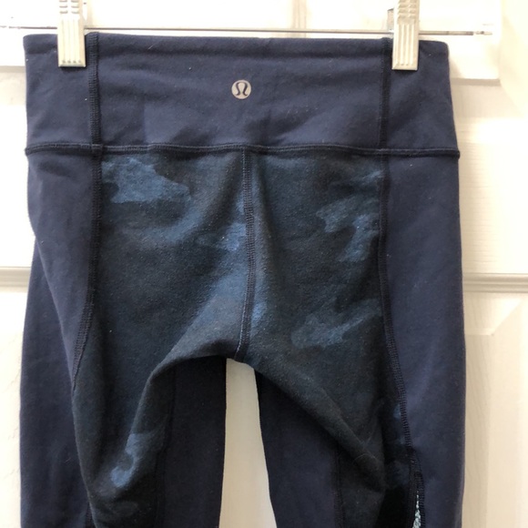 Lululemon Wunder Under Crop *Full-On Luon - Picture 6 of 10